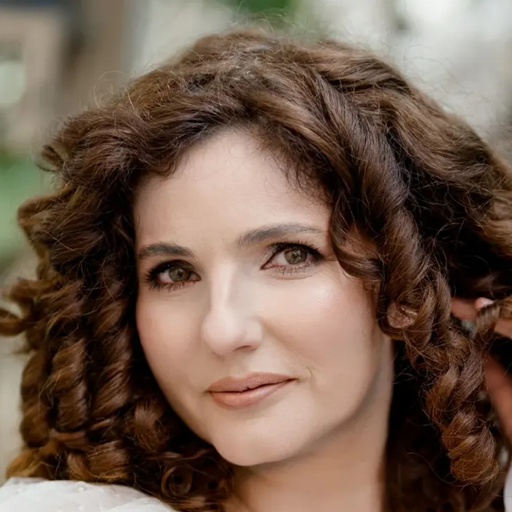 Image of Ramona - Skin Care Expert