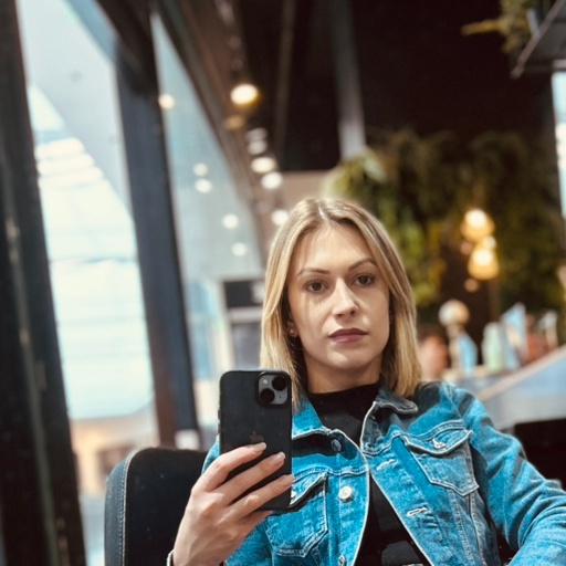 Image of Andreea