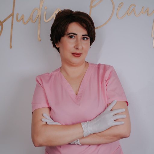Image of Oana Schebor-Manichiura