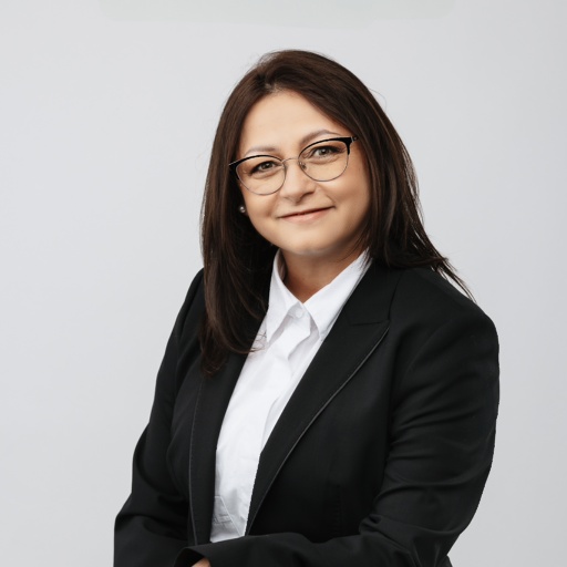 Image of Beján Farkas Gabriella MANICHIURIST